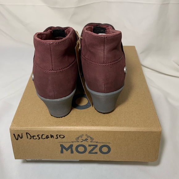 mozo women's slip resistant shoes